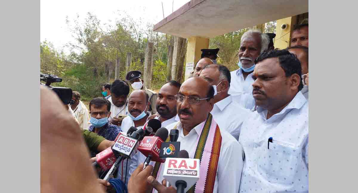 TRS candidate Dr Yadava Reddy wins hands down in Medak