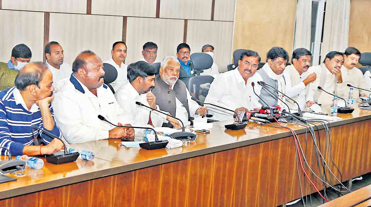 Enhance Kharif target, Telangana to Centre