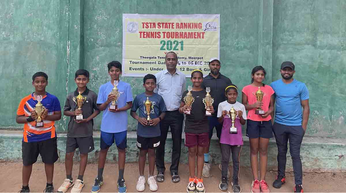 Harsha Karthika clinches twin titles in TSTA-STATA Tennis Tournament