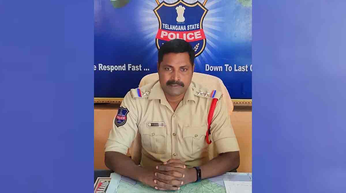 Tiryani SI receives Covid warrior certificate of appreciation