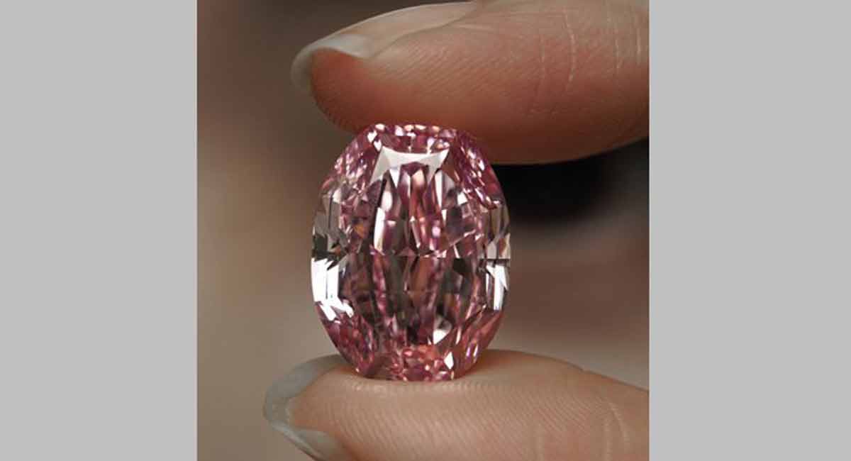 Labourer finds diamond worth Rs 60 lakh in famous Panna mines in MP