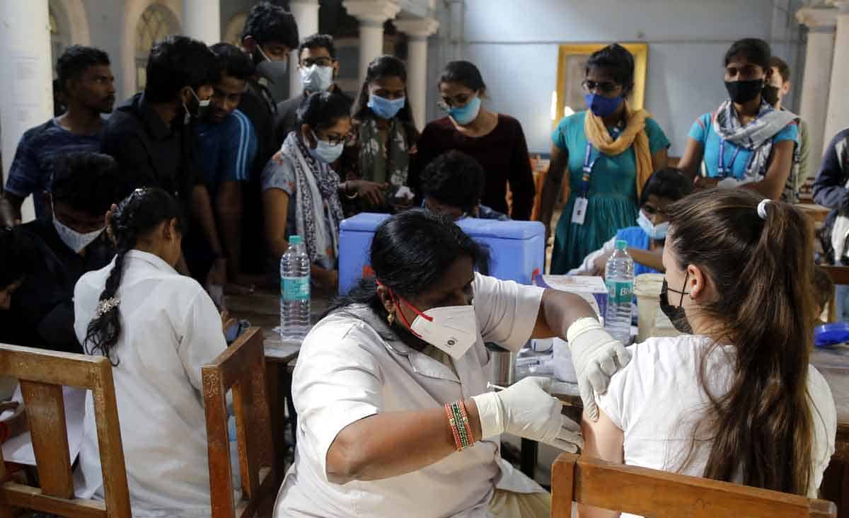 Telangana on verge of Covid vaccination record