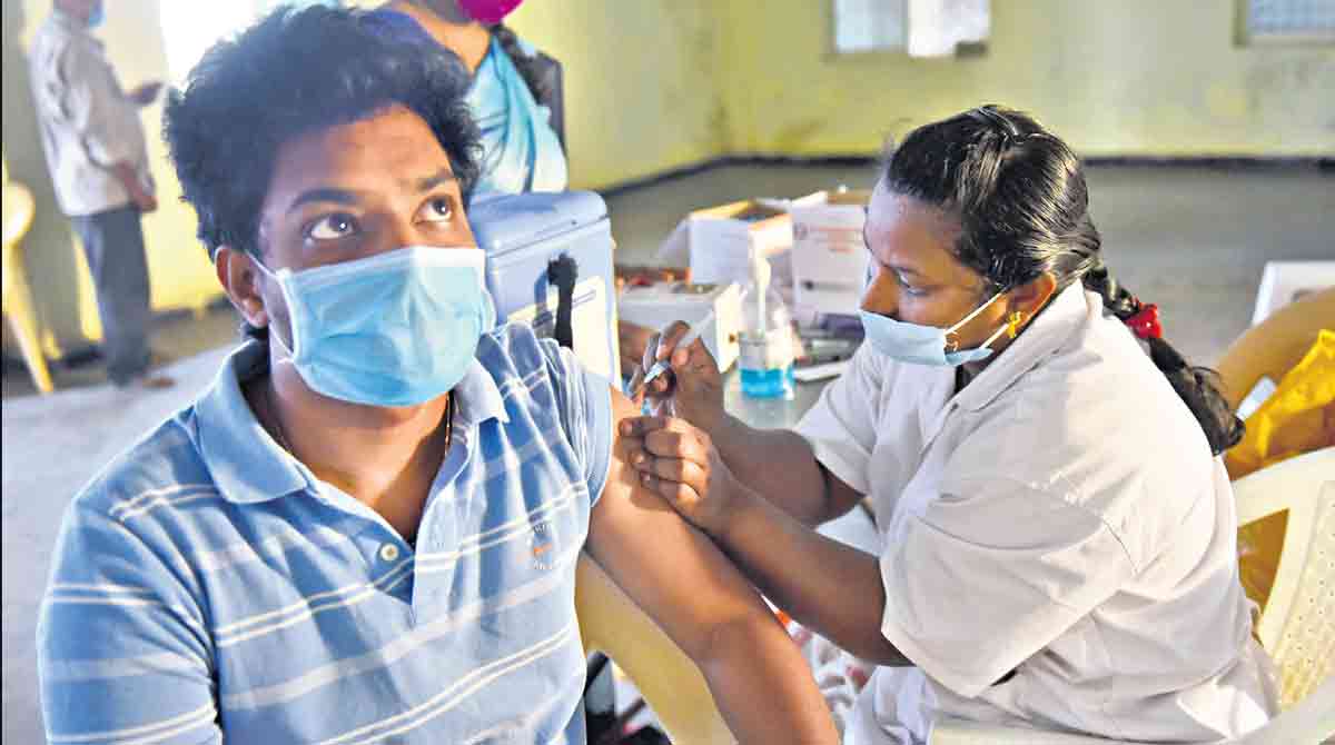 Omicron pushes techies on the edge