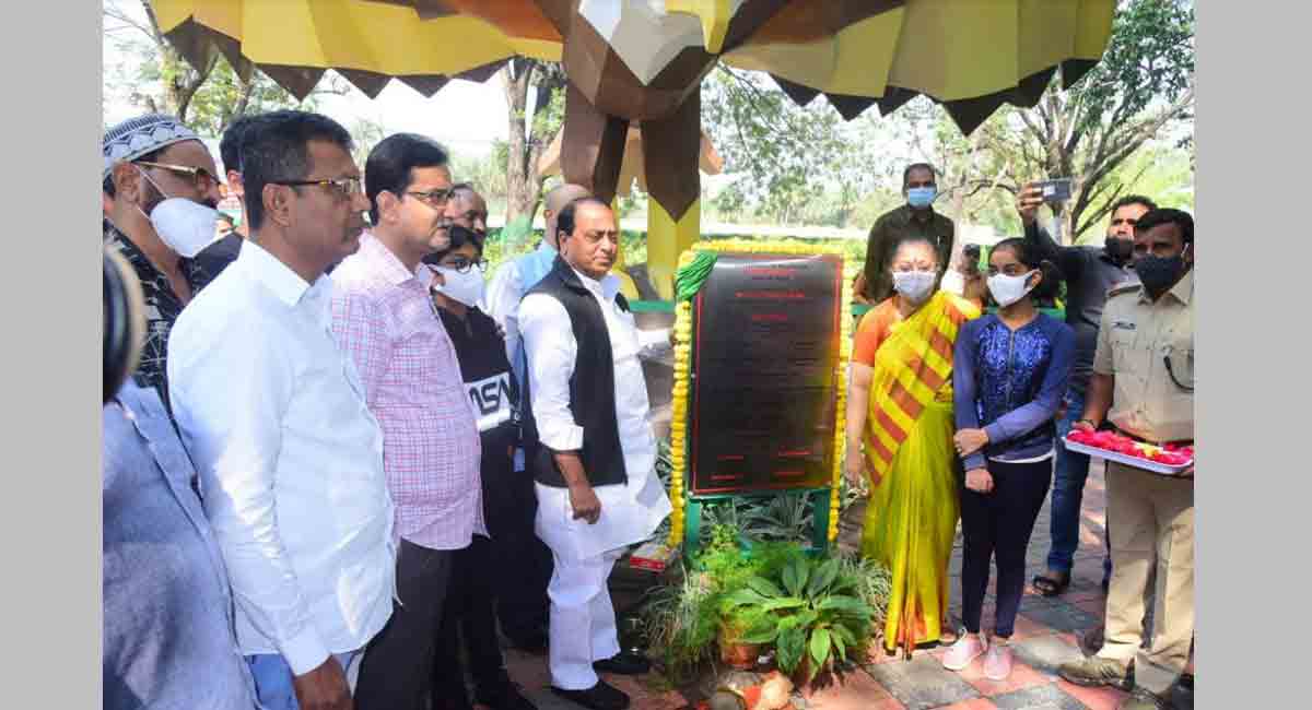 Indrakaran Reddy inaugurates multiple facilities at Hyderabad Zoo