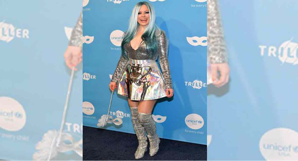 Avril Lavigne’s iconic song to be made into a movie 