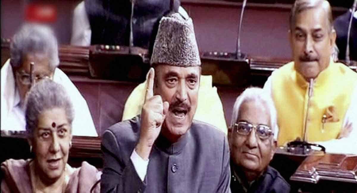 Religious conversions happen when people get influenced, not by fear of sword:  Azad