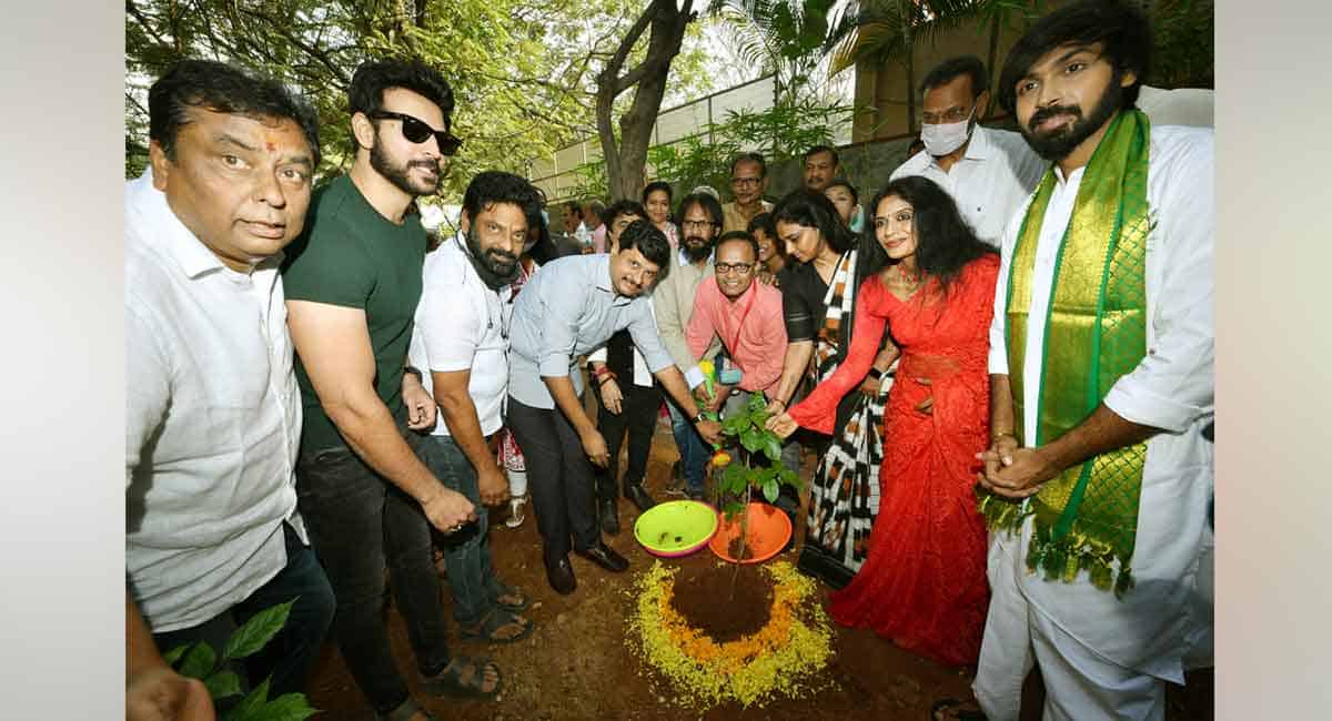 Film celebrities participate in MP Santosh Kumar’s Green India Challenge