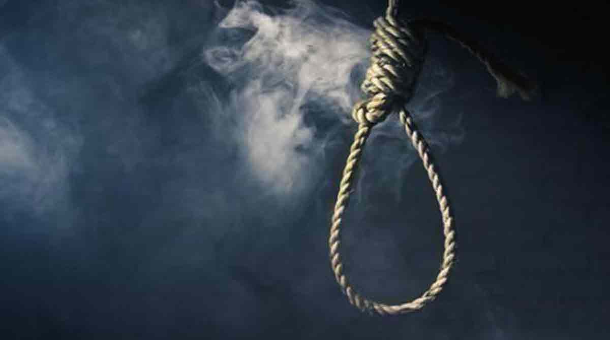 Telangana: Woman hangs self after surgery wounds do not heal