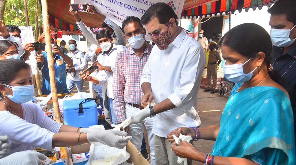 MLC polls: Over 1,300 voters exercise franchise in Karimnagar