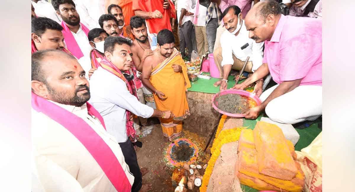 KT Rama Rao lays foundation stone for IT hub at Nalgonda