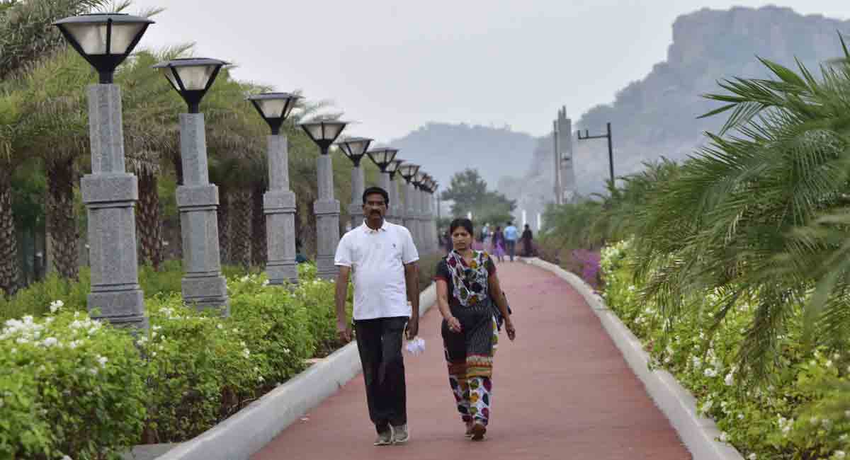 Alluring Bhadrakali foreshore bund receives overwhelming response from visitors