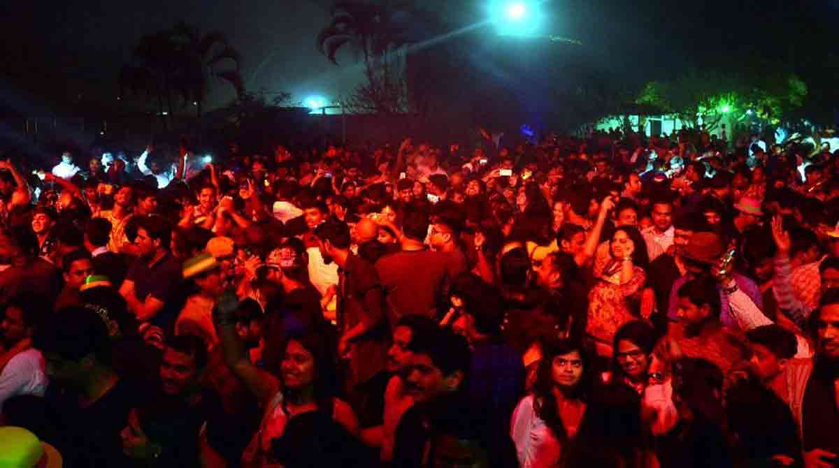 No clarity on whether Delhi bars, restaurants can host Christmas, NY parties, owners say