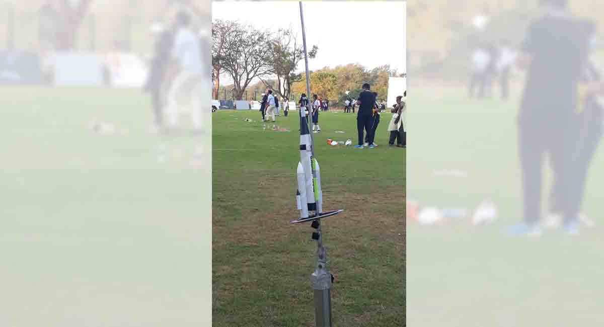 496 rocket kits’ launched at one go