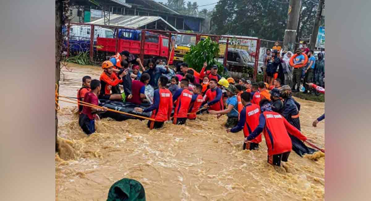 Philippines typhoon death toll reaches 375, 56 missing