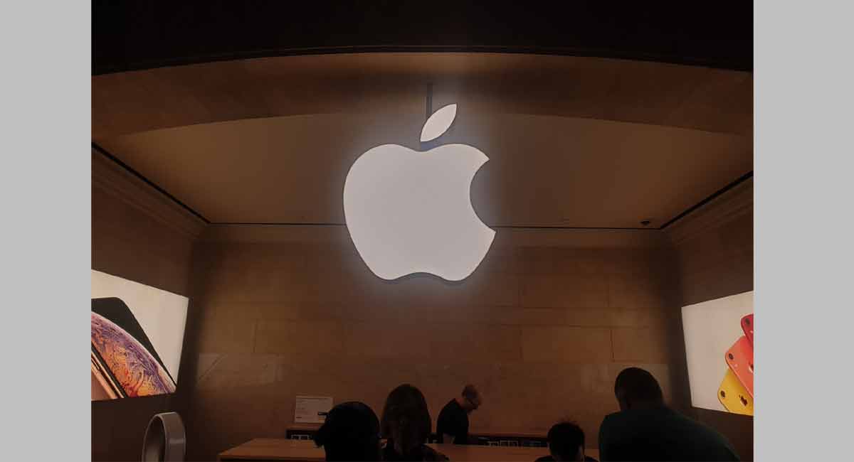 Apple fined $5.6 mn per week over policies for Dutch dating apps