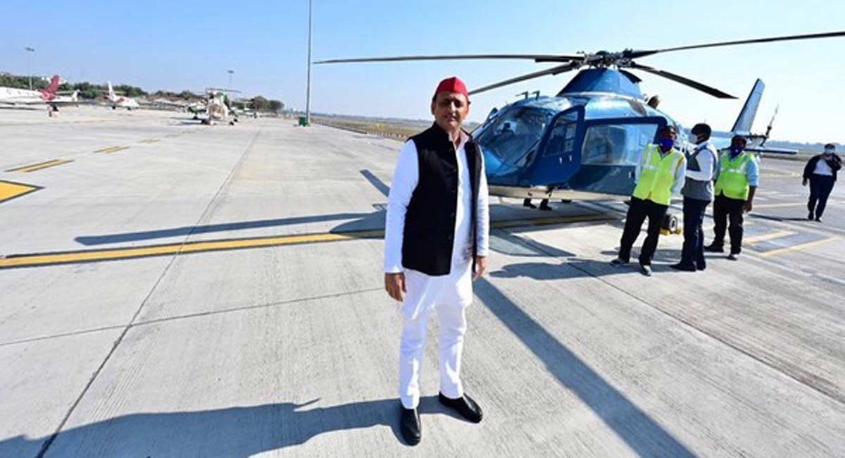 Akhilesh Yadav alleges BJP’s hand in chopper delay, demands EC to take cognizance
