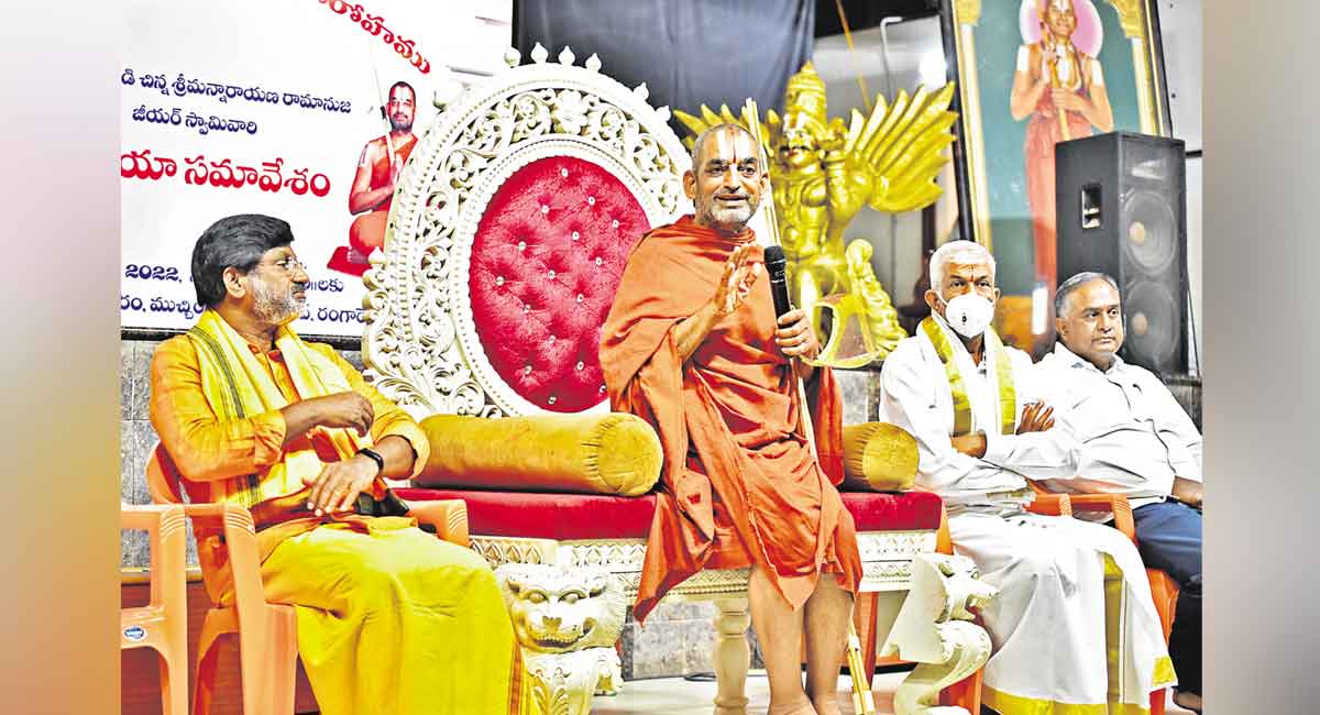 Statue of Equality: Nearly 2,700 sculptors worked at the site