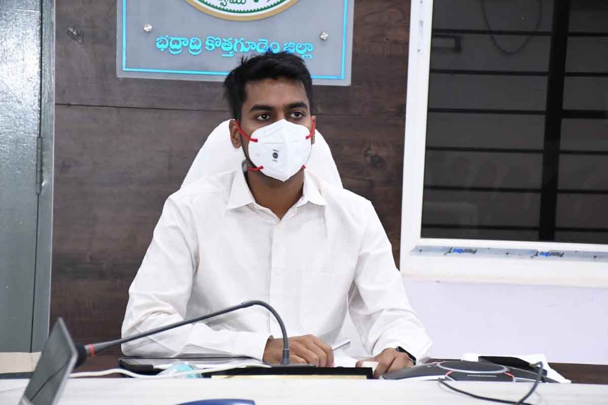Acquire land for irrigation projects, Kothagudem Collector to officials
