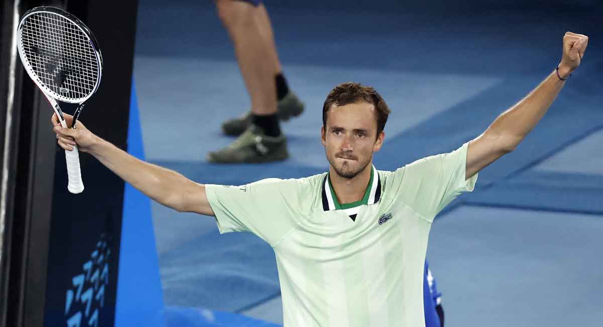 Australian Open: Medvedev beats Aliassime, to face Tsitsipas in semifinals