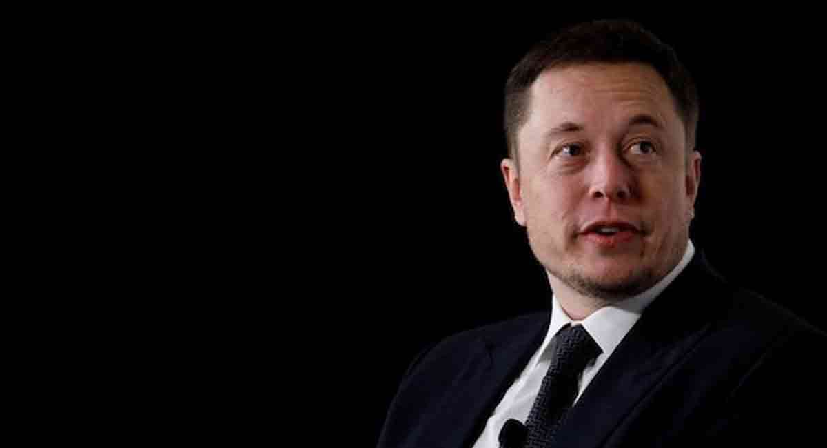 Elon Musk offers teen $5K to stop tracking his private jet location
