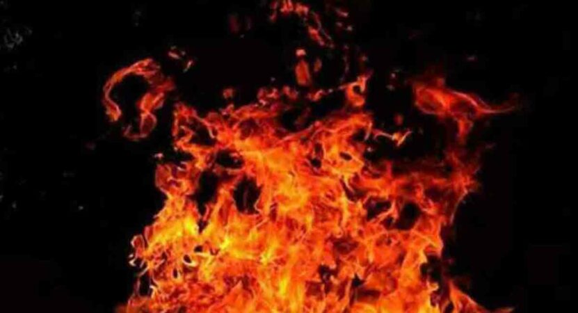 Hyderabad: Tyre repair shop gutted in Madhapur
