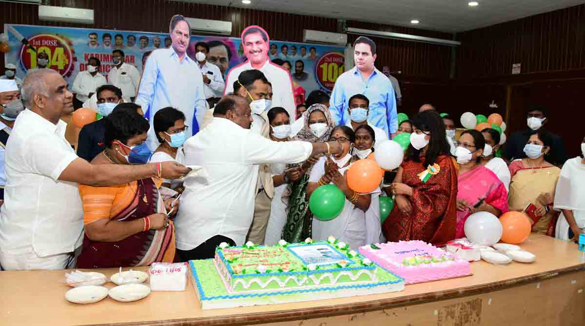 Karimnagar achieves 100% vaccination target
