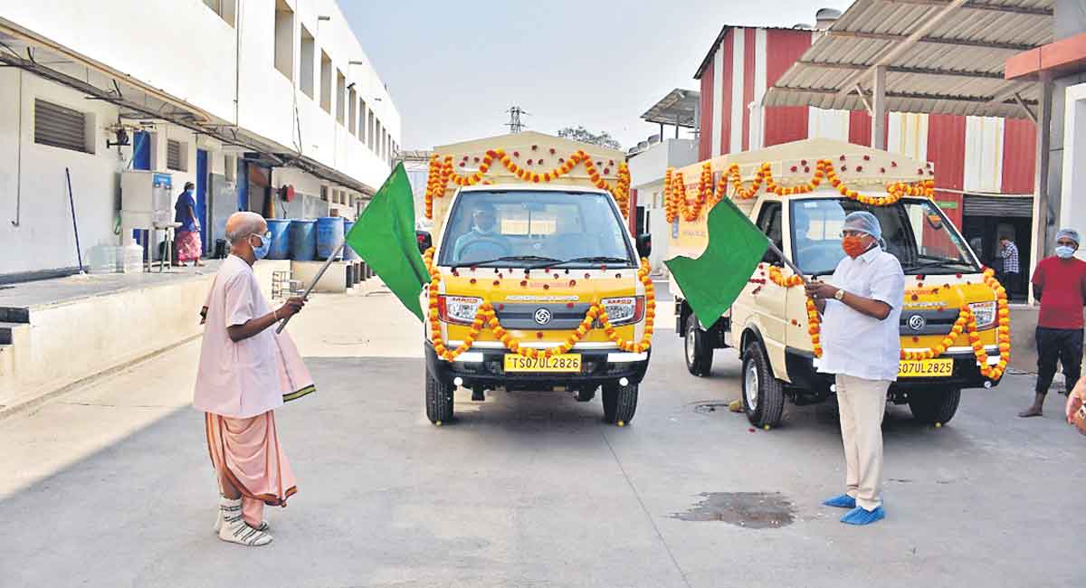 Sealwel sponsors two food delivery vehicles to HKM-Hyderabad