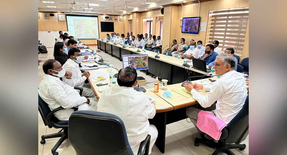 Identify Dalit Bandhu beneficiaries in erstwhile Medak: Harish Rao 