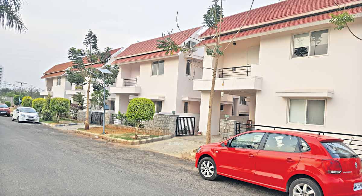 Independent houses buzzing in Hyderabad