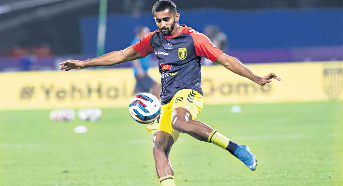 Buoyant Hyderabad FC take on NorthEast United