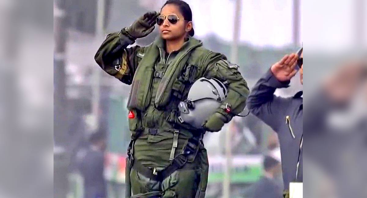 India’s first woman Rafale fighter jet pilot part of IAF tableau