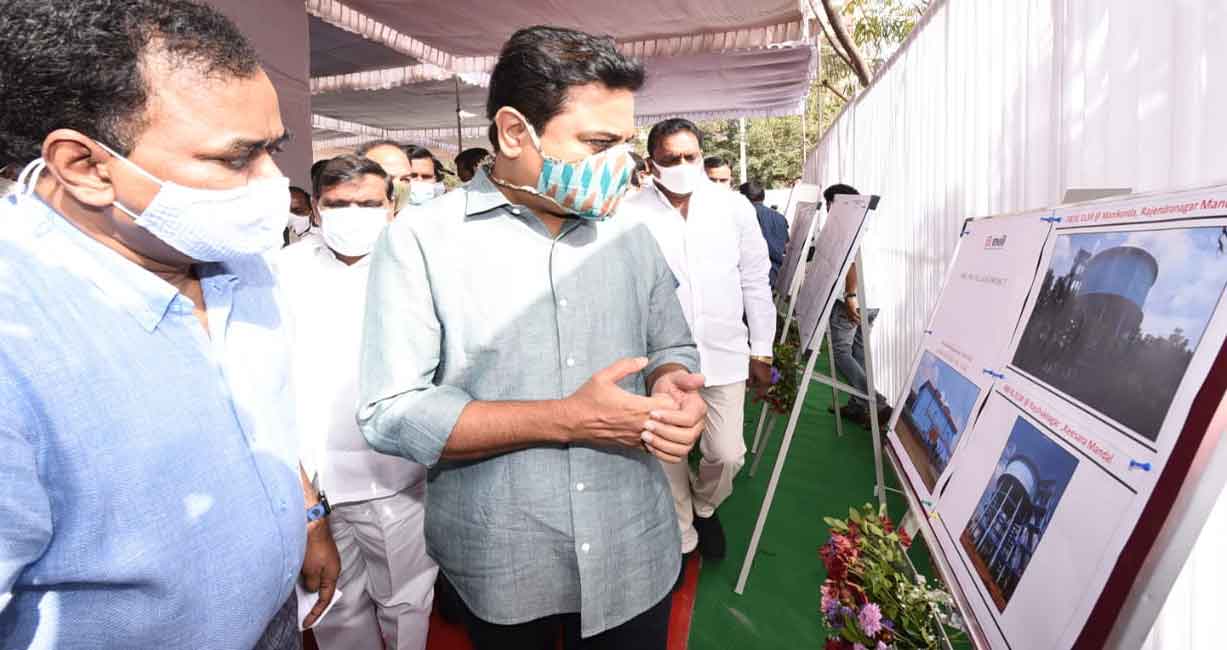 Centre replicating Telangana schemes: KTR