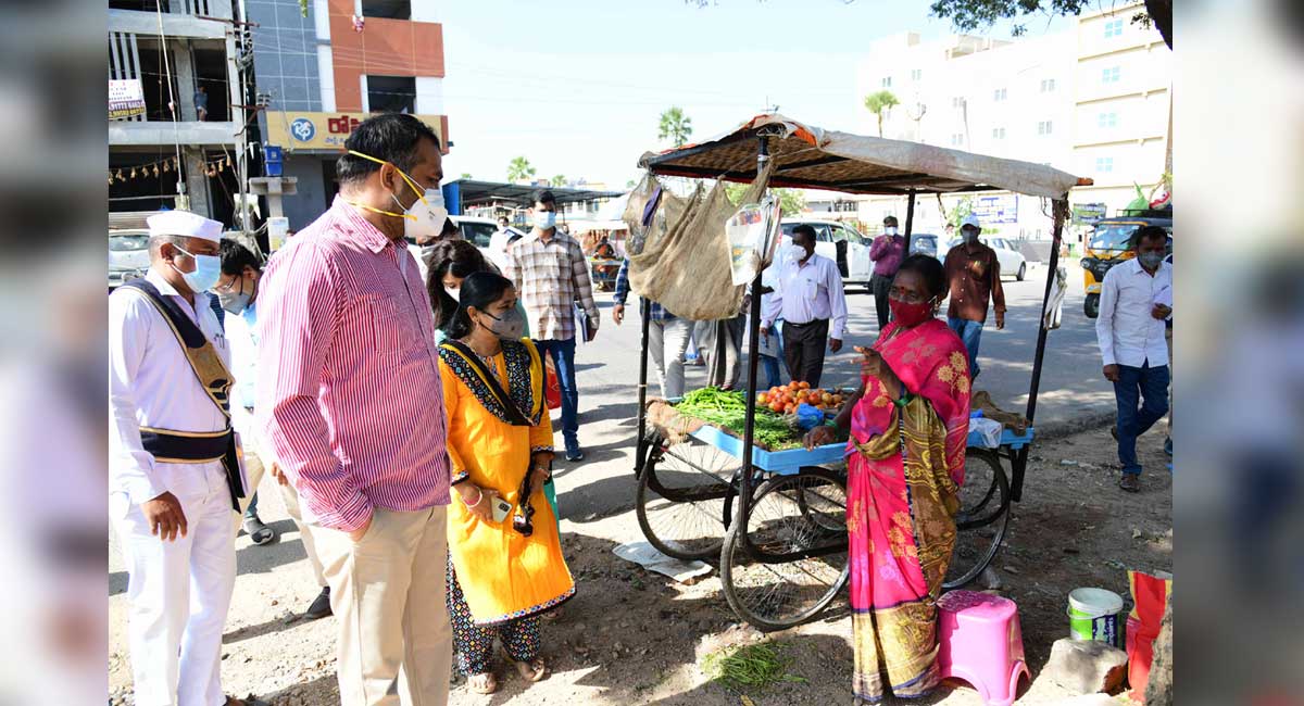 Start wearing masks instead of handkerchiefs, says Karimnagar Collector 