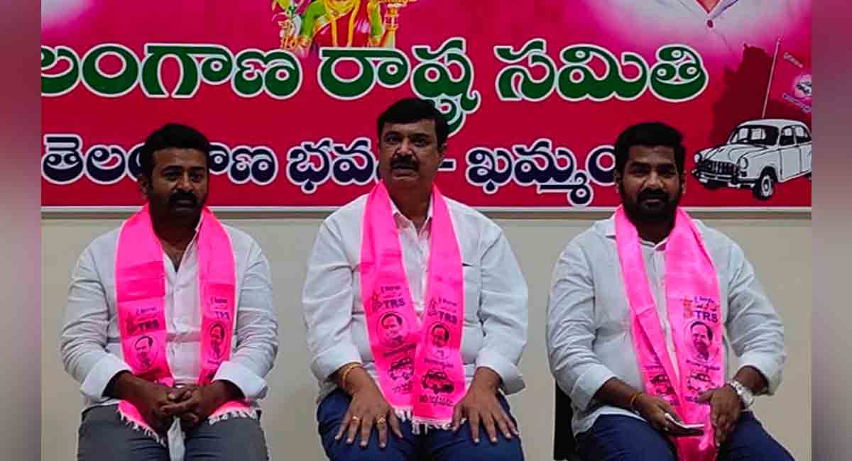 Khammam: Stop cheap criticism of TRS government, BJP leaders told