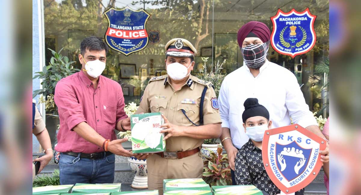 Let’s fight Covid together: Mahesh M Bhagwat