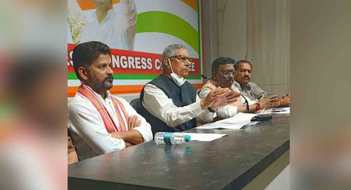 Modi govt gifts price rise on New Year: Congress