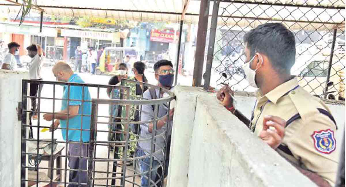 Hyderabad Police facing heat of Covid third wave