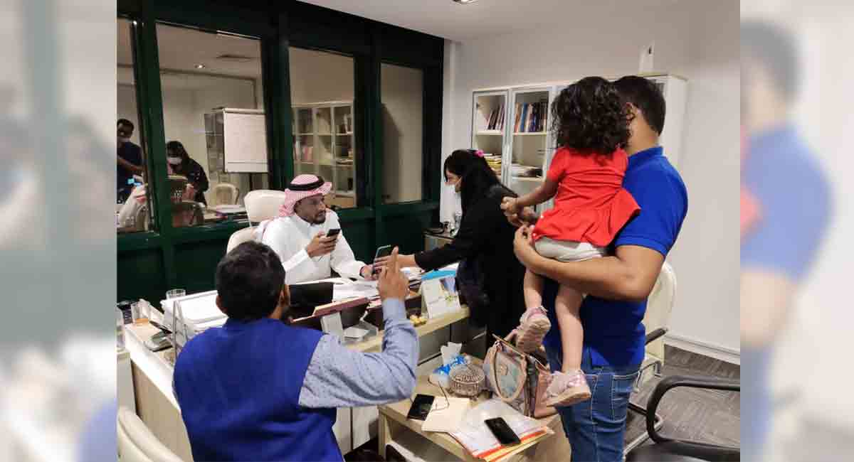 Stranded Warangal toddler returns to Telangana from Saudi