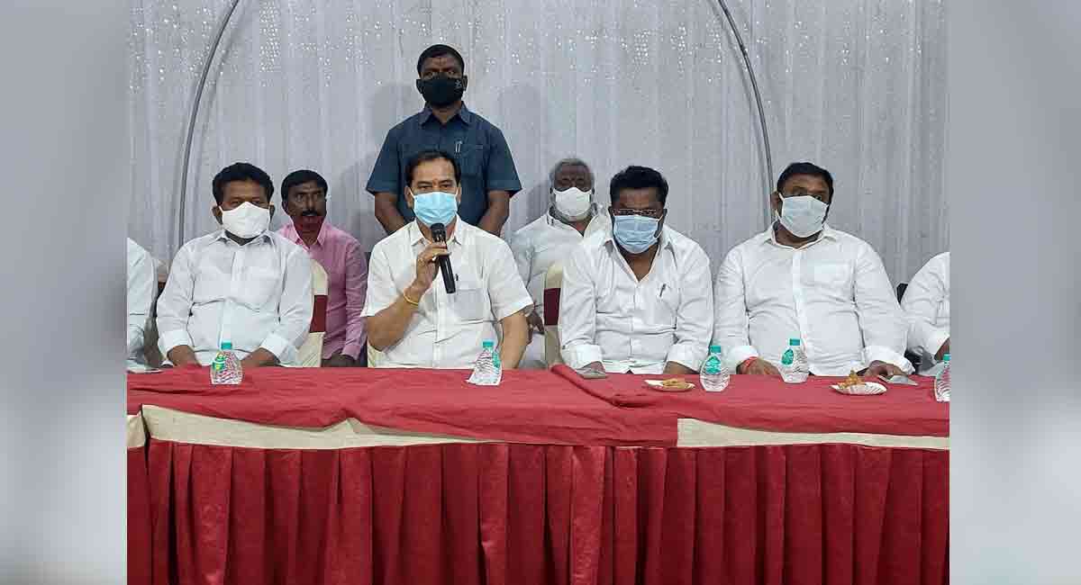 Use social media to counter Opposition propoganda: MLA Vinay Bhaskar