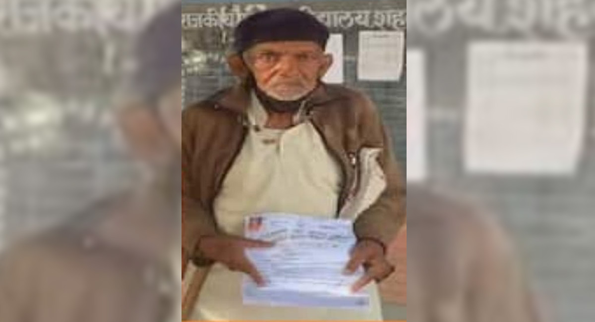 This 77-year-old man enrols for class 12 exam after passing 10th in 56th attempt