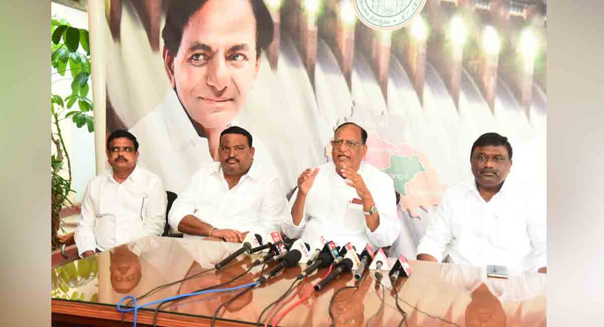 BJP trying to divide employees for political mileage: Gutha