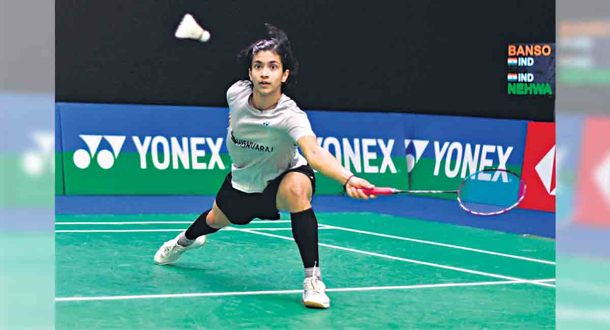 India Open 2022: Malvika stuns idol Saina, Sindhu sails into quarterfinals