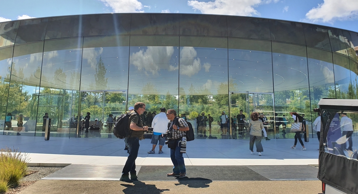 Apple launches new ‘Personal Safety User Guide’ for AirTags