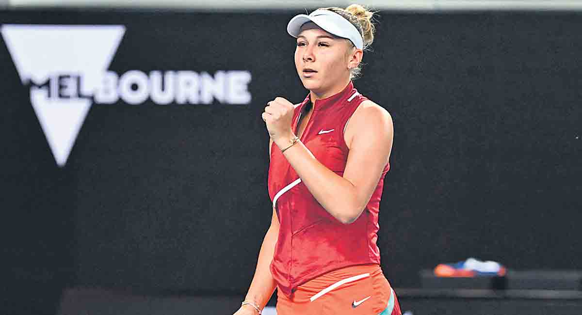 Anisimova stuns Osaka at Australian Open