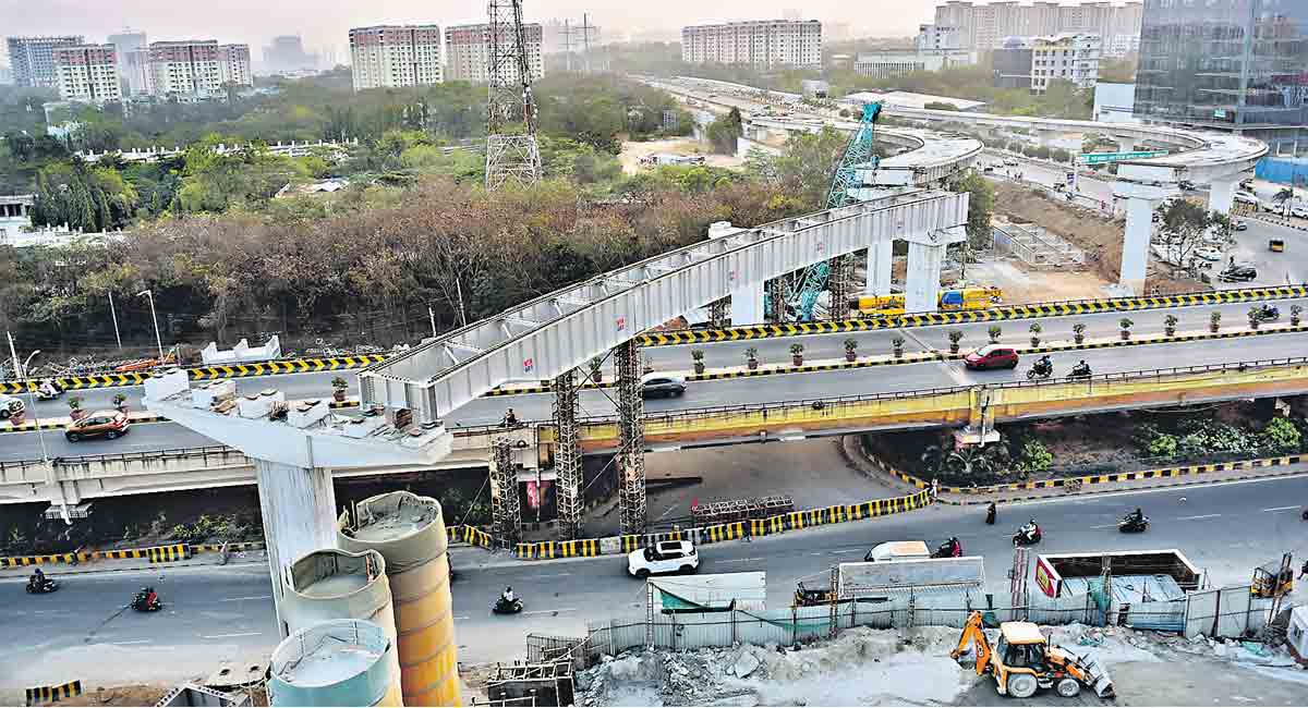 GHMC pulls off another engineering feat, installs longest span on flyover