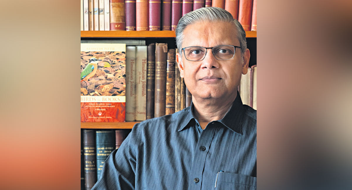 Big time bird-lover, bibliographer