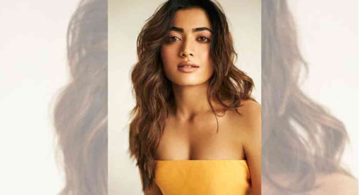 Rashmika bids adieu to 2021 in Goa