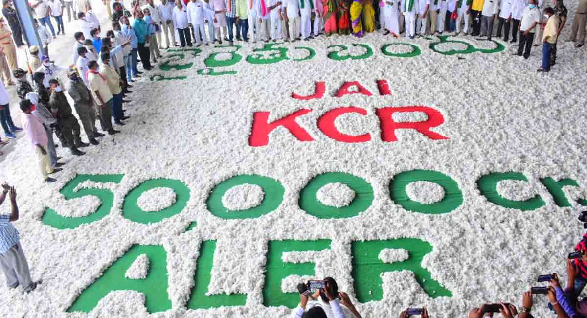 Farmers express gratitude to CM KCR for Rythu Bandhu: Niranjan Reddy