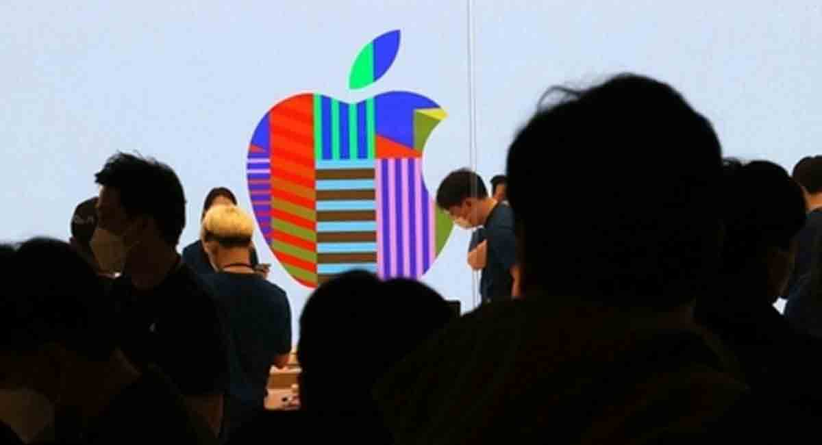 Apple to debut M2 chip with four new Macs this year: Report