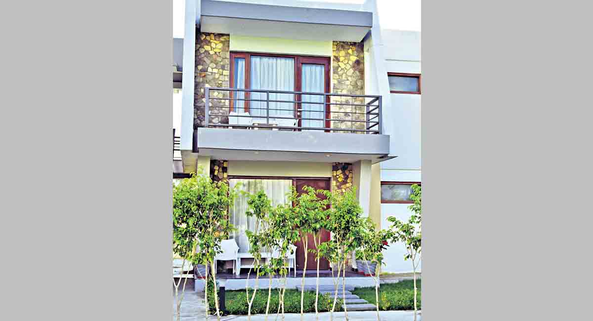 Deck up your balcony for summer